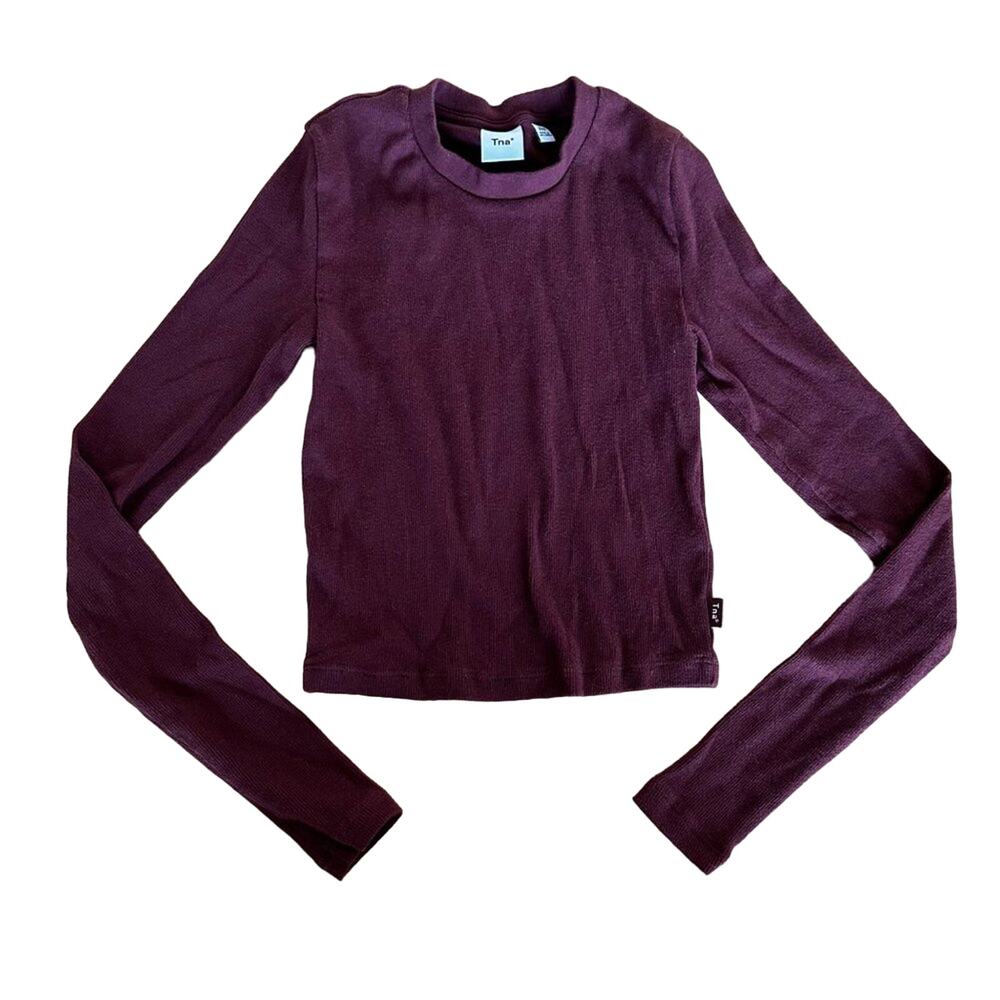 Aritzia - Tna Long Sleeve Tee in Maroon